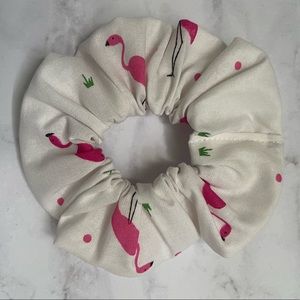 Flamingo scrunchie